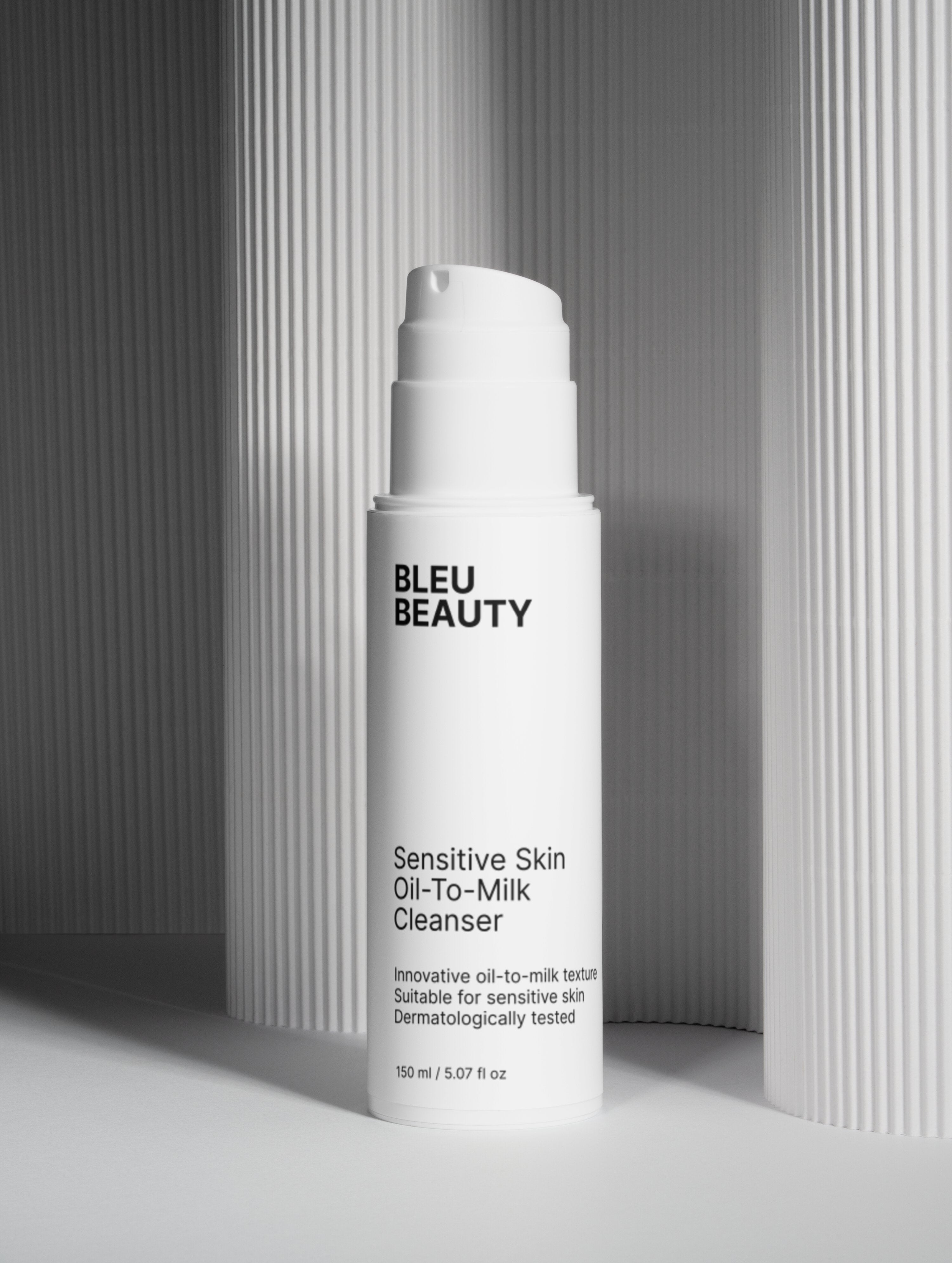 Sensitive Skin Oil-To-Milk Cleanser